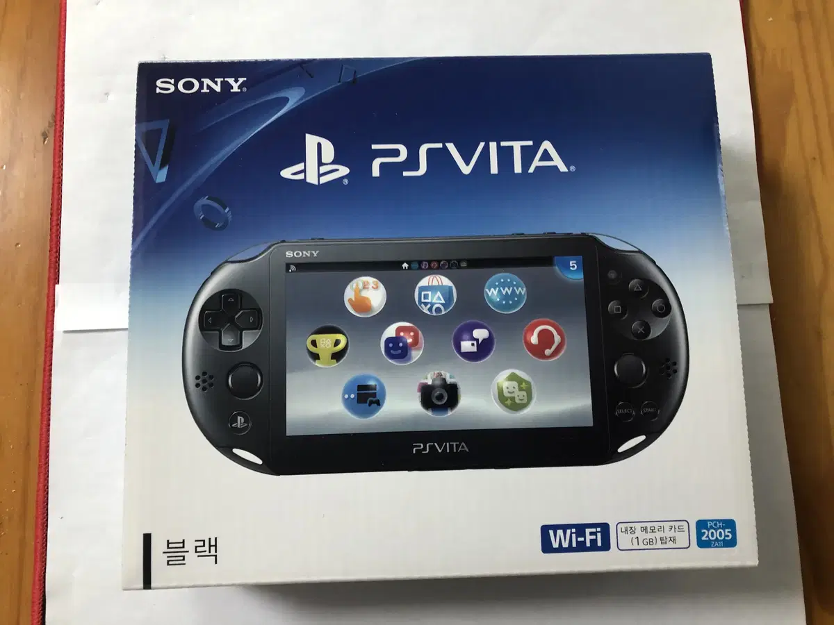 최상품 박스 풀세트 PS Vita PCH-2005  세트로 분양합니다.